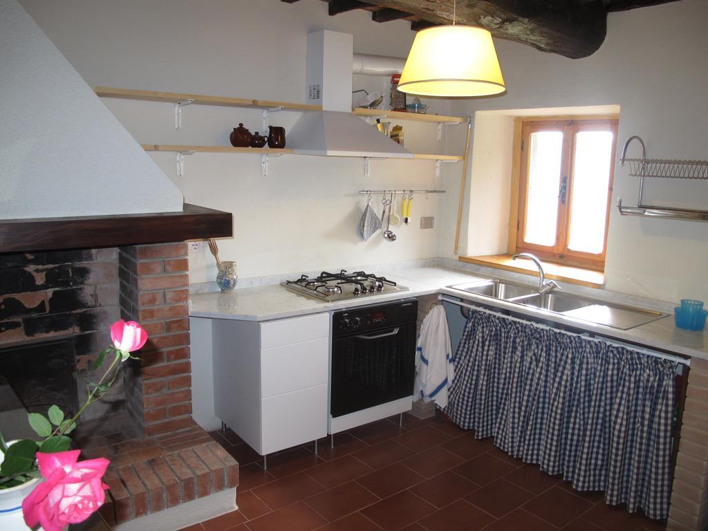 Fattoria Di Pietrabuona Apartment Pescia Exterior photo