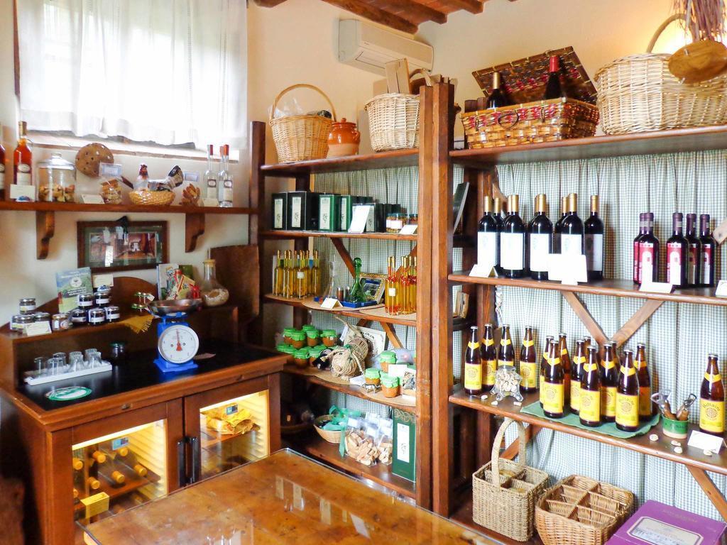 Fattoria Di Pietrabuona Apartment Pescia Exterior photo